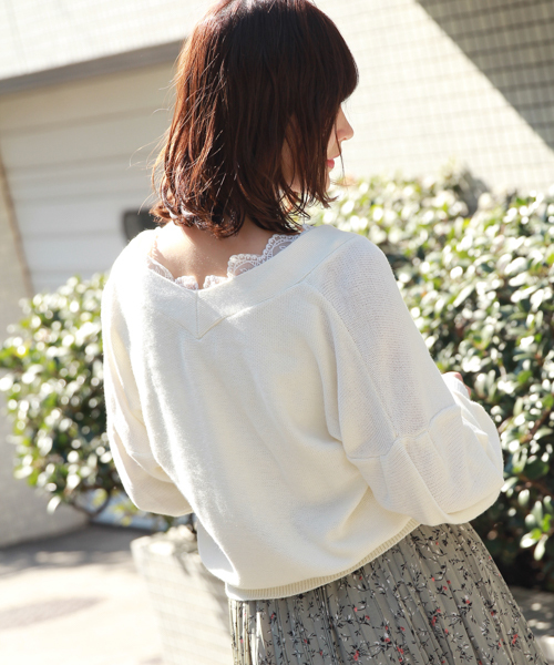 apres jour（アプレジュール）の「テンジクうら編みⅤカーディガン【ZOZOTOWN限定アイテム】（カーディガン/ボレロ・レディース・ベージュ/オフホワイト/カーキ/ラベンダー/ライトベージュ/ブルー・フリー）」の11枚目の写真