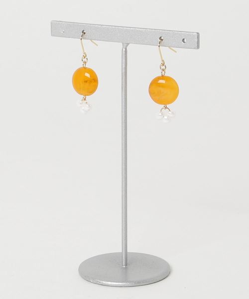 tone(トーン)の「【tschuss(チュース)】"PETITE" ピアス(ピアス(両耳用)・レディース・ピンク/オレンジ/ブルー/イエロー/グリーン・FREE)」の4枚目の写真