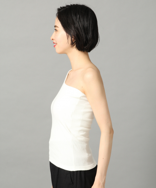 LOWRYS FARM（ローリーズファーム）の「ワンショルタンク　836245（タンクトップ・レディース・ブラック/ベージュ/オフホワイト・FREE）」の9枚目の写真