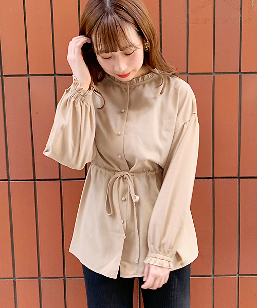 apres jour(アプレジュール)の「フリルネックドロストチュニック【ZOZOTOWN限定アイテム】(シャツ/ブラウス・レディース・モカ/スモークピンク/ライトベージュ・フリー)」の13枚目の写真