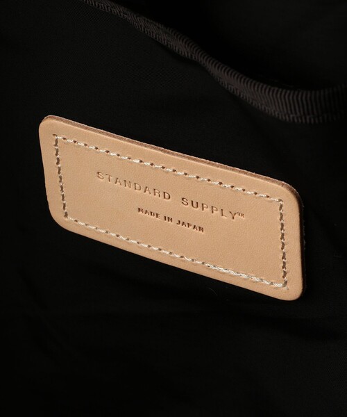 STANDARD SUPPLY(スタンダードサプライ)の「STANDARD SUPPLY: 60/40(ロクヨン)クロス デイリー デイパック(バックパック/リュック・メンズ・ブラック/グレー/グリーン/ネイビー/レッド/ホワイト/ブルー/オリーブ/ナチュラル・ONE SIZE)」の12枚目の写真
