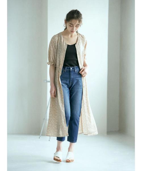 earth music&ecology（アースミュージックアンドエコロジー）の「花柄ガウンワンピース ＊（ワンピース・レディース・ベージュ/グリーン/サックスブルー・FREE）」の6枚目の写真