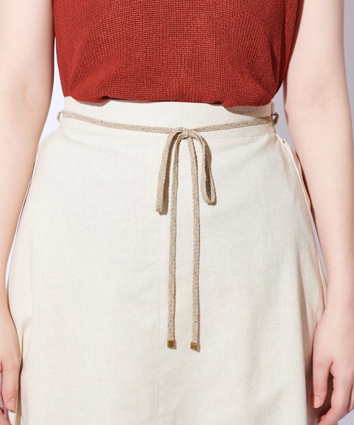 natural couture（ナチュラルクチュール）の「リネン混フレアロングスカート（スカート・レディース・ブラック/カーキ/イエロー/ライトベージュ/レンガ・FREE）」の12枚目の写真