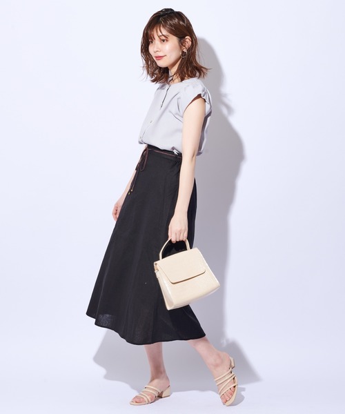 natural couture（ナチュラルクチュール）の「リネン混フレアロングスカート（スカート・レディース・ブラック/カーキ/イエロー/ライトベージュ/レンガ・FREE）」の17枚目の写真