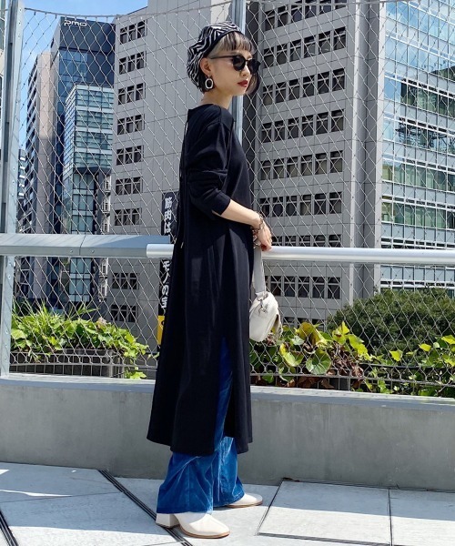 PAGEBOY（ページボーイ）の「バックレースアップワンピース（ワンピース・レディース・ブラック/ブラウン/グレイッシュベージュ・FREE）」の5枚目の写真