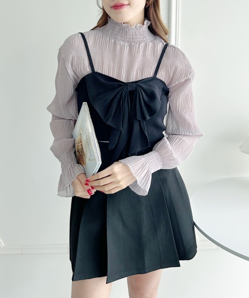 Loueme(ルエム)の「シャーリングシアーブラウス(シャツ/ブラウス・レディース・ホワイト/ブラック/アイボリー/ベージュ/イエロー/グレー・FREE)」の9枚目の写真