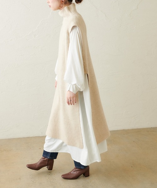 natural couture(ナチュラルクチュール)の「ハイネックロングベスト(ベスト・レディース・アイボリー/ベージュ・FREE)」の19枚目の写真