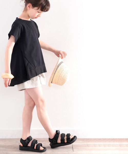 classicalelf（クラシカルエルフ）の「≪キッズ≫裾ふわり、大人レディ。裾フレア切替えカットソー（Tシャツ/カットソー・キッズ・ブラック/オフホワイト・130/140/150/160）」の6枚目の写真