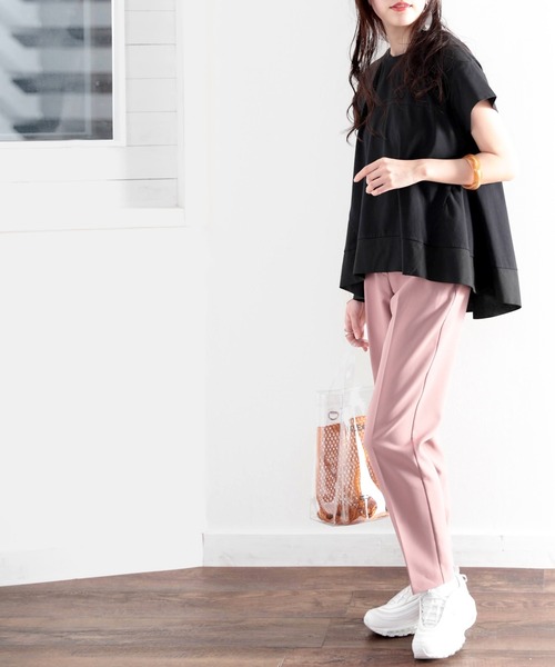 classicalelf（クラシカルエルフ）の「≪キッズ≫裾ふわり、大人レディ。裾フレア切替えカットソー（Tシャツ/カットソー・キッズ・ブラック/オフホワイト・130/140/150/160）」の10枚目の写真