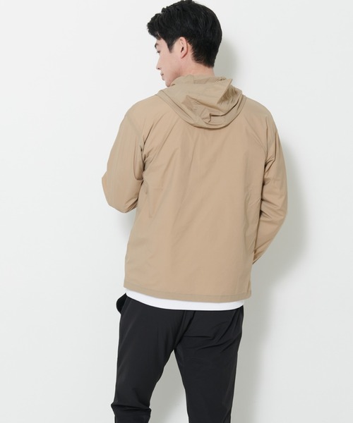 OUTDOOR PRODUCTS APPAREL（アウトドアプロダクツアパレル）の「撥水パッカブルパーカー マウンテンパーカー　　撥水/軽量/ストレッチ機能付き　ワンポイントブランドロゴ（マウンテンパーカー・メンズ・ブラック/カーキ/ベージュ/ダークベージュ/オリーブ/ブラウン/ダークグリーン/ライトブラウン/ライトベージュ/サンドベージュ/グリーン・MEDIUM/LARGE/X-LARGE）」の22枚目の写真