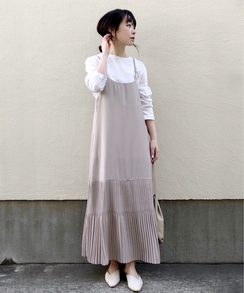 Azul Encanto アズールエンカント の ダブルジョーゼットプリーツキャミワンピース ワンピース Wear