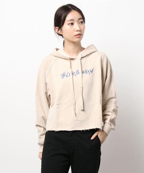 Desigual(デシグアル)の「リサイクルコットン ショートフーディ(スウェット・レディース・ホワイト・S/M/L)」の13枚目の写真