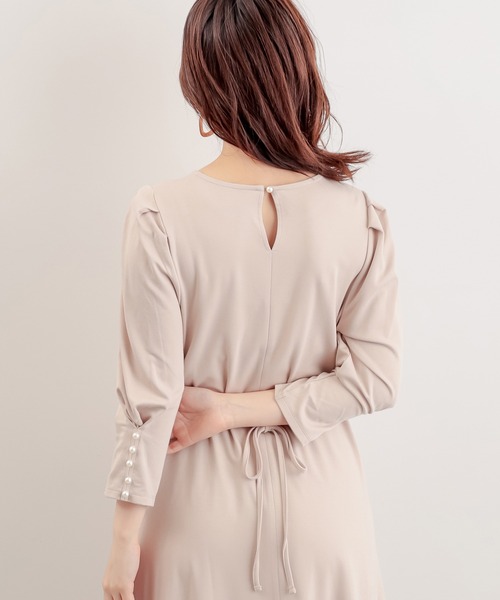 natural couture（ナチュラルクチュール）の「【WEB限定】袖口パールカットフレアワンピース（ワンピース・レディース・ライトベージュ/ミント/ブラック・FREE）」の11枚目の写真
