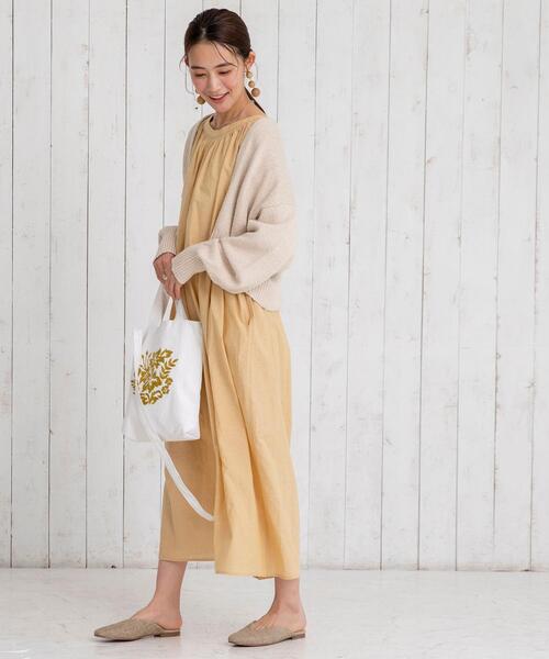 coen（コーエン）の「ヨクバリネン・マキシ丈ギャザーワンピース#（ワンピース・レディース・ベージュ/ネイビー/イエロー・FREE）」の20枚目の写真