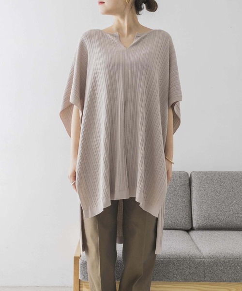 URBAN RESEARCH（アーバンリサーチ）の「リブポンチョニット（ニット/セーター・レディース・キャメル/グレー系その他/ネイビー・FREE）」の20枚目の写真