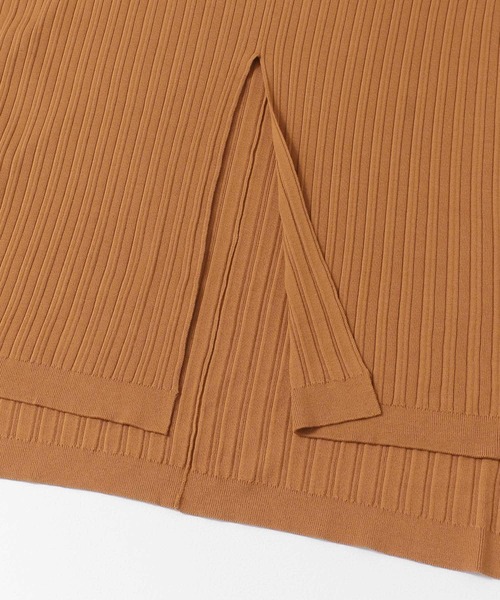 URBAN RESEARCH（アーバンリサーチ）の「リブポンチョニット（ニット/セーター・レディース・キャメル/グレー系その他/ネイビー・FREE）」の21枚目の写真