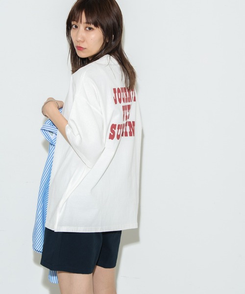 Auntie Rosa Holiday（アンティローザホリデー）の「ビッグロゴバックプリントTシャツ（Tシャツ/カットソー・レディース・ホワイト/チャコールグレー/レッド/グリーン/オレンジ・FREE）」の5枚目の写真