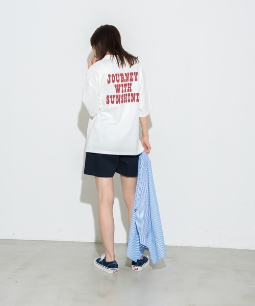 Auntie Rosa Holiday（アンティローザホリデー）の「ビッグロゴバックプリントTシャツ（Tシャツ/カットソー・レディース・ホワイト/チャコールグレー/レッド/グリーン/オレンジ・FREE）」の14枚目の写真