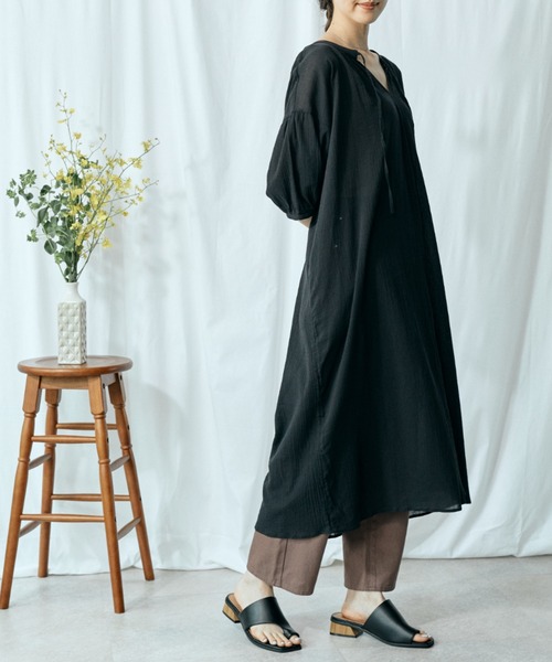 Amourire(アムリール)の「カフタンOP(ワンピース・レディース・ブラック/オフホワイト/カーキ/モカ・M)」の6枚目の写真