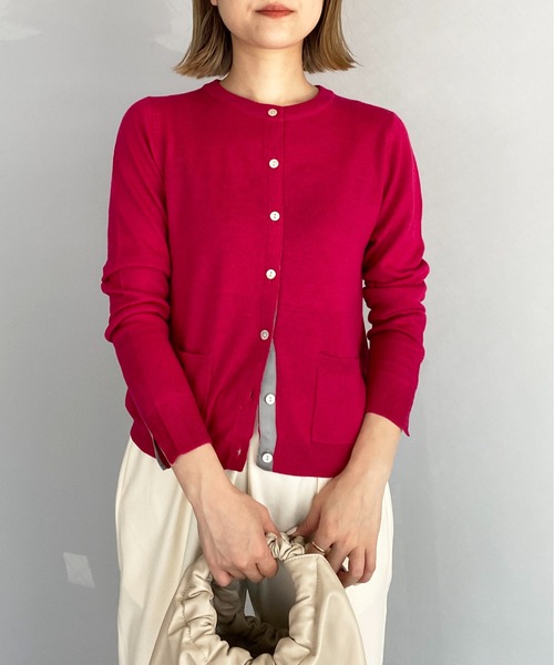 PICCIN(ピッチン)の「シェルボタンバイカラーカーディガン(カーディガン/ボレロ・レディース・ブラック/ライトグレー/ベージュ/ブルー/ピンクベージュ/チェリーピンク・M)」の15枚目の写真