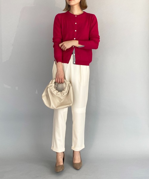 PICCIN(ピッチン)の「シェルボタンバイカラーカーディガン(カーディガン/ボレロ・レディース・ブラック/ライトグレー/ベージュ/ブルー/ピンクベージュ/チェリーピンク・M)」の19枚目の写真