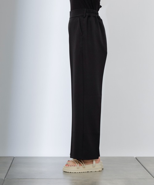 COLONY 2139（コロニートゥーワンスリーナイン）の「ストレッチイージーケアパンツ(ストレート)（その他パンツ・レディース・ブラック/ブルー/モカ・SMALL/MEDIUM/LARGE）」の15枚目の写真