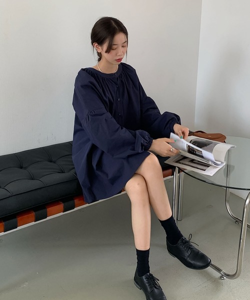 Bifrost(ビフレスト)の「ランタンスリーブシャツワンピース(シャツワンピース・レディース・ベージュ/ネイビー・F)」の14枚目の写真