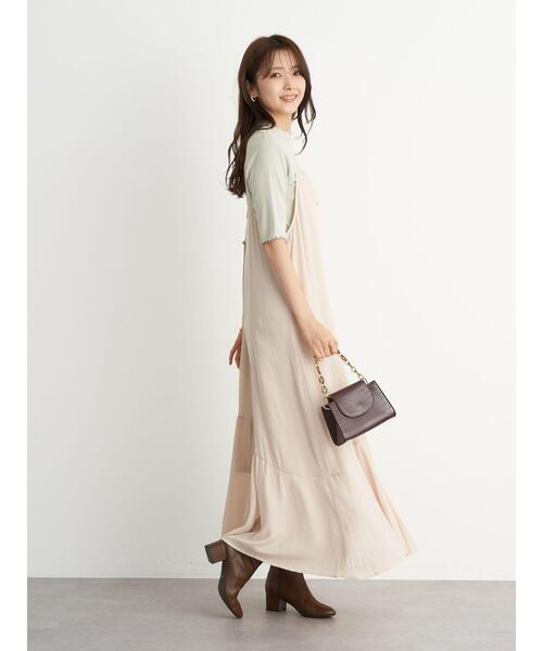 earth music&ecology（アースミュージックアンドエコロジー）の「アシメ裾フレアキャミワンピース ＊（ワンピース・レディース・ブラック/ベージュ/ライトパープル・FREE）」の18枚目の写真