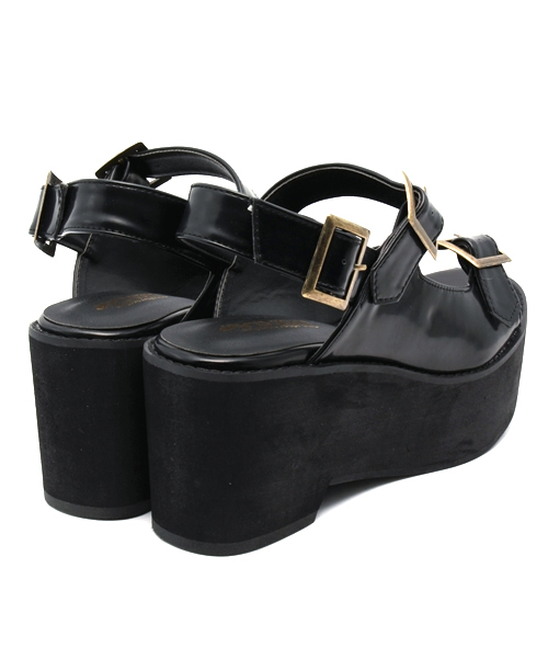 one after another NICE CLAUP（ワンアフターアナザーナイスクラップ）の「【ナイスクラップ】ベルト厚底サンダル（その他シューズ・レディース・アイボリー/ブラック・SMALL/LARGE/MEDIUM）」の7枚目の写真