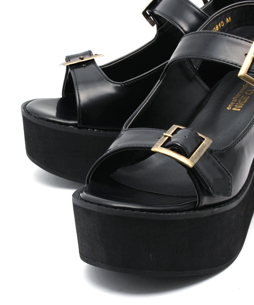 one after another NICE CLAUP（ワンアフターアナザーナイスクラップ）の「【ナイスクラップ】ベルト厚底サンダル（その他シューズ・レディース・アイボリー/ブラック・SMALL/LARGE/MEDIUM）」の8枚目の写真