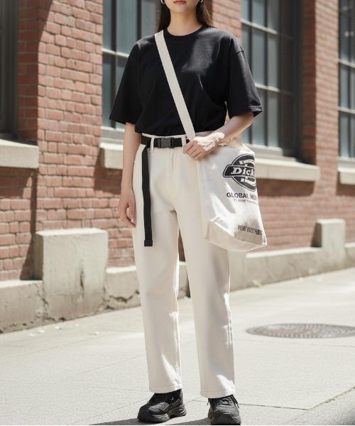 Dickies（ディッキーズ）の「【DICKIES/ディッキーズ】ロゴアートワークプリント キャンバス2WAYショルダーバッグ（ショルダーバッグ・レディース・ホワイト/ブラック/ネイビー/レッド・F）」の20枚目の写真