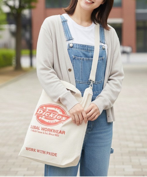 Dickies（ディッキーズ）の「【DICKIES/ディッキーズ】ロゴアートワークプリント キャンバス2WAYショルダーバッグ（ショルダーバッグ・レディース・ホワイト/ブラック/ネイビー/レッド・F）」の12枚目の写真