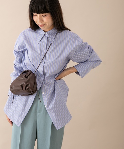 URBAN RESEARCH(アーバンリサーチ)の「トーマスメイソン ワイドカフスシャツ(シャツ/ブラウス・レディース・ホワイト/ブラック/ストライプ・FREE)」の4枚目の写真