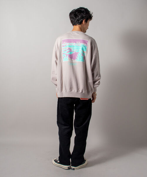 GLOSTER（グロスター）の「【GLOSTER/グロスター】アウトドアプリントスウェット 前面/バックプリント（スウェット・メンズ・ライトグレー/オリーブ/ブルー・MEDIUM/LARGE）」の6枚目の写真