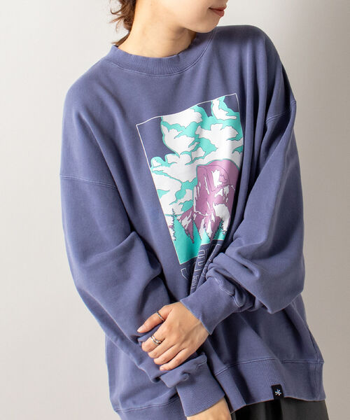GLOSTER（グロスター）の「【GLOSTER/グロスター】アウトドアプリントスウェット 前面/バックプリント（スウェット・メンズ・ライトグレー/オリーブ/ブルー・MEDIUM/LARGE）」の21枚目の写真