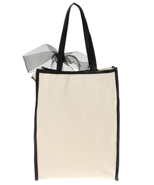 INGNI（イング）の「スクエアロゴキャンバストートバッグ（トートバッグ・レディース・ホワイト系その他6/ブラック系その他2・ONE SIZE）」の11枚目の写真