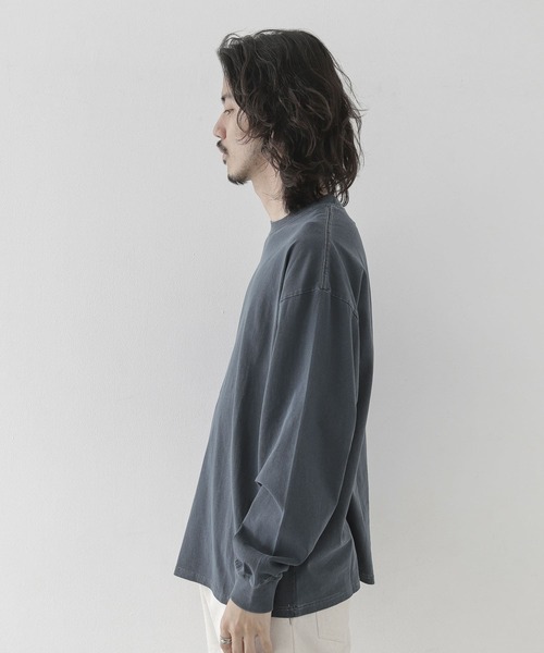 URBAN RESEARCH Sonny Label（アーバンリサーチサニーレーベル）の「ピグメントロングTシャツ（Tシャツ/カットソー・メンズ・オフホワイト/ベージュ/チャコールグレー・MEDIUM/LARGE）」の15枚目の写真