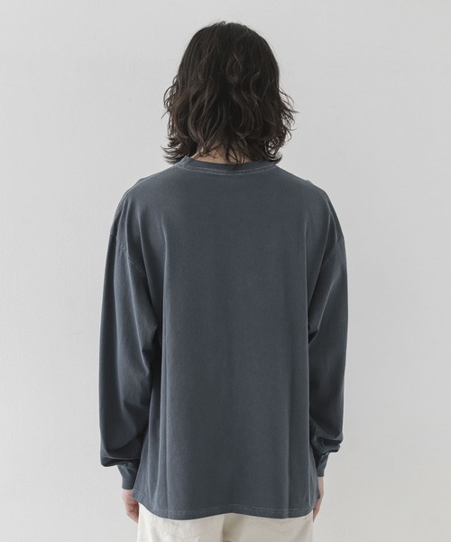 URBAN RESEARCH Sonny Label（アーバンリサーチサニーレーベル）の「ピグメントロングTシャツ（Tシャツ/カットソー・メンズ・オフホワイト/ベージュ/チャコールグレー・MEDIUM/LARGE）」の20枚目の写真