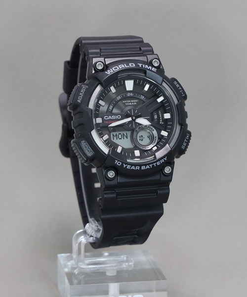 CASIO(カシオ)の「Casio Collection / アナログ&デジタル / AEQ-110W-1AJH(アナログ腕時計・メンズ・ブラック・FREE)」の3枚目の写真