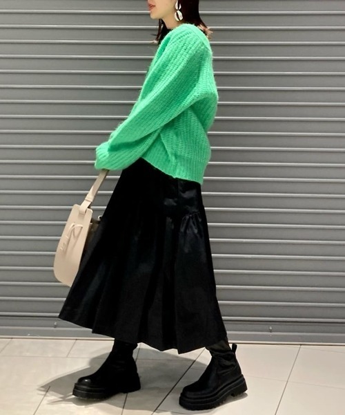 Mila Owen（ミラオーウェン）の「ニットドッキングギャザー