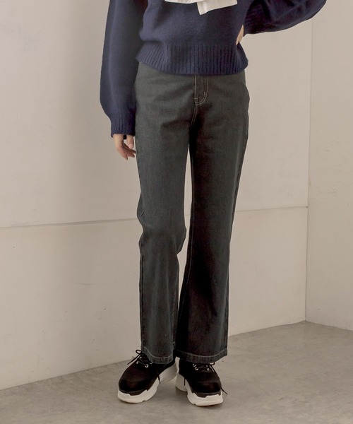 OLIVE des OLIVE(オリーブデオリーブ)の「Olive basic フレアパンツ(デニムパンツ・レディース・ワンウォッシュ/ブラック・FREE)」の13枚目の写真