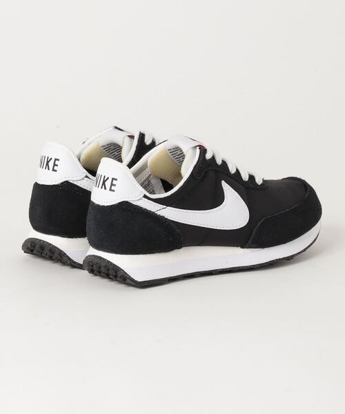 NIKE(ナイキ)の「NIKE/ナイキ ワッフル トレーナー 2 PS(スニーカー・キッズ・ホワイト/ブラック・19/18/17/20)」の4枚目の写真