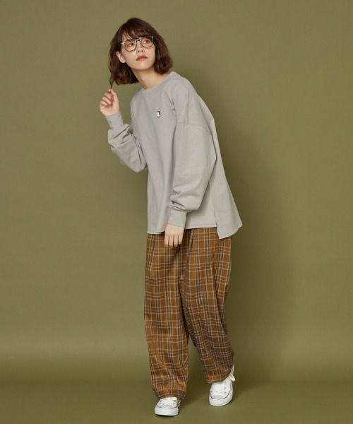 idem（イデム）の「loose tuck check pants/チェックワイドパンツ（その他パンツ・レディース・ブラウン/グレー・FREE/SMALL）」の8枚目の写真