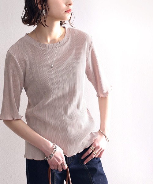 classicalelf(クラシカルエルフ)の「プリーツLOVER。メロープリーツ5分袖トップス(Tシャツ/カットソー・レディース・ライトグリーン/ライトグレー/アイボリー/グレー/グリーン系その他/グレイッシュベージュ/オレンジ系その他/その他1/ピンクベージュ/ブラック/モカ・X-LARGE/MEDIUM/LARGE/SMALL)」の9枚目の写真
