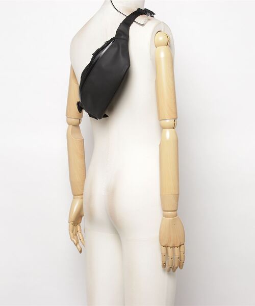 F-LAGSTUF-F（フラグスタフ）の「21AW-FS×bagjack-02 HIPBAG（ショルダーバッグ・メンズ・ブラック・FREE）」の2枚目の写真