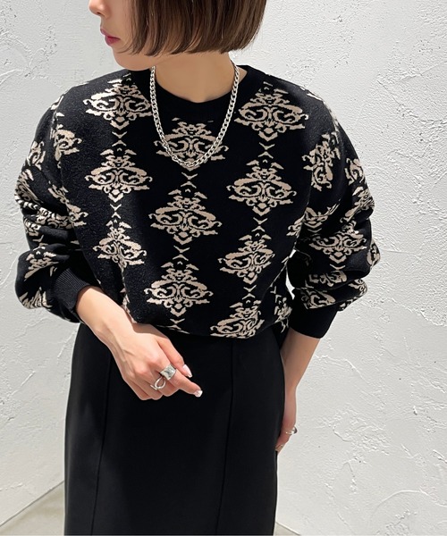 apres jour mignon(アプレジュールミニョン)の「ダマスク柄ニット【ZOZOTOWN限定アイテム】(ニット/セーター・レディース・ブラック/モカ/杢グレー・X-LARGE/フリー)」の2枚目の写真
