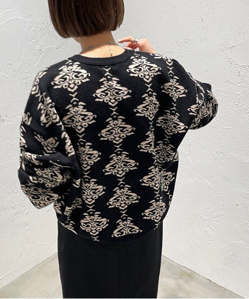 apres jour mignon(アプレジュールミニョン)の「ダマスク柄ニット【ZOZOTOWN限定アイテム】(ニット/セーター・レディース・ブラック/モカ/杢グレー・X-LARGE/フリー)」の6枚目の写真