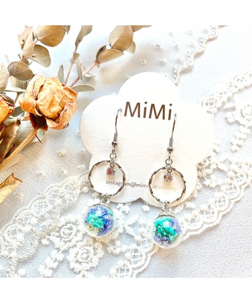 MiMi】ドライフラワーのガラスドームとリングのピアス(MA