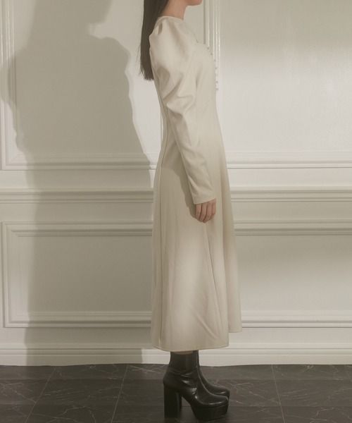 ANDGEEBEE（アンジービー）の「フロントオープンワンピ（ワンピース・レディース・ベージュ/ネイビー・MEDIUM）」の12枚目の写真