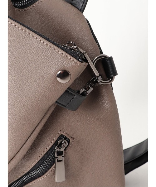 semantic design（セマンティックデザイン）の「セマンティックデザイン/semantic design アシンメトリー変形 ボディーバッグ（ボディバッグ/ウエストポーチ・メンズ・ブラウン/ブラック・FREE）」の10枚目の写真